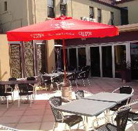 Crown Inn Hotel - Tourism Noosa