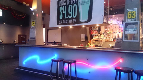 Hotel Royal - Tourism Noosa 0