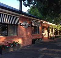 Moyhu Hotel - Tourism Noosa