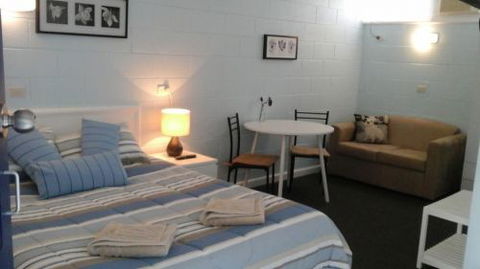 Gazebo Motor Inn - Tourism Noosa 3