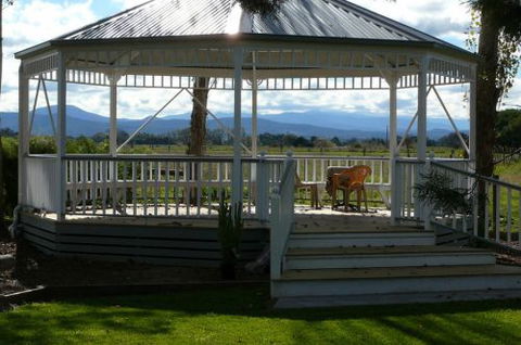 Happydays Accommodation Motor Inn - Tourism Noosa 8