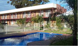 Moama Tavern Palms Motel - Tourism Noosa 0