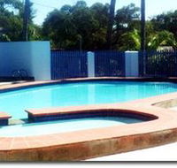 Horseshoe Bay Resort - Tourism Noosa