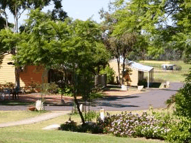 Helidon Natural Springs Spa Resort Motel - Tourism Noosa