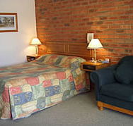Australian Settlers Motor Inn - Tourism Noosa