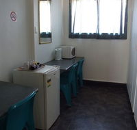 Cool Palms Motel - Tourism Noosa