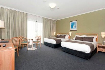 Quality Hotel Woden - Tourism Noosa 2