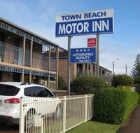 Town Beach Motor Inn - Tourism Noosa