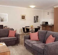 Ringwood Royale Apartment Hotel - Tourism Noosa