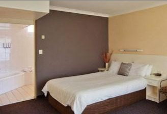 Country Comfort Tamworth Towers - Tourism Noosa 3