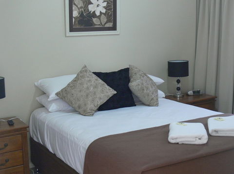 Meridian Resort - Tourism Noosa 5