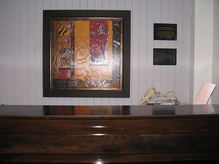 White Manor Motel - Tourism Noosa 2