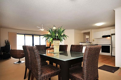 Salerno On The Beach - Tourism Noosa 4