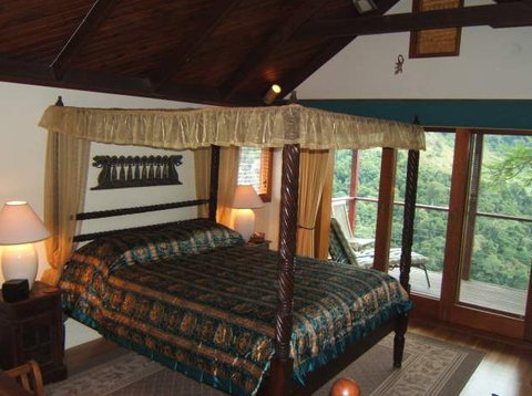 Maleny Tropical Retreat - Tourism Noosa 2