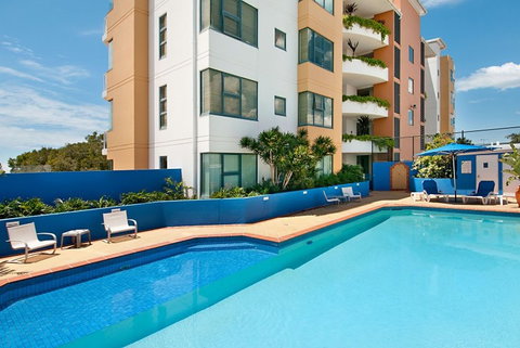 Santorini On Mudjimba - Tourism Noosa 0