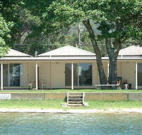 Lorsens On The River - Tourism Noosa