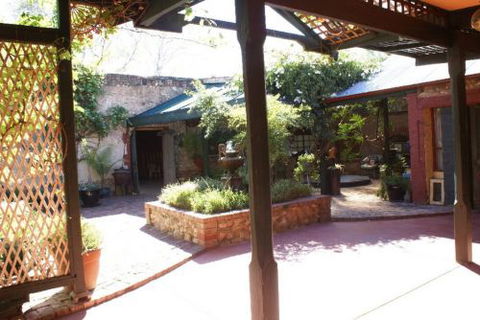 Eagle Foundry B & B - Tourism Noosa 5