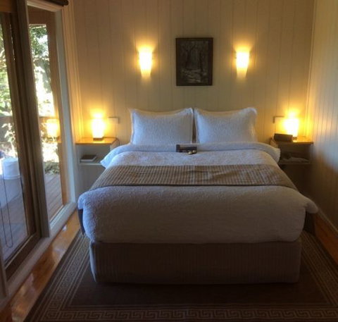 Coastal View Cabins - Tourism Noosa 6