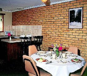 Riverfront Villas - Tourism Noosa 0