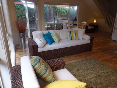 CENTREPOINT UNITS - HEIDELBERG - Tourism Noosa 1