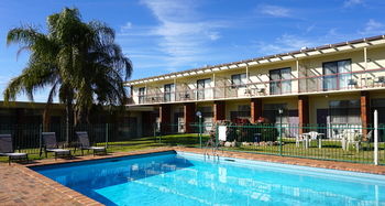 Econo Lodge Tamworth - Tourism Noosa 5