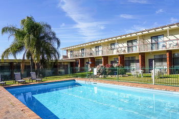 Econo Lodge Tamworth - Tourism Noosa 12