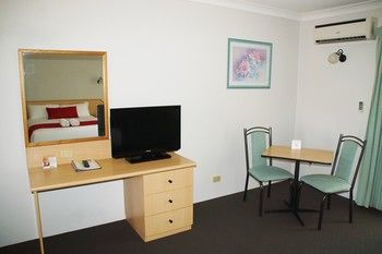 Econo Lodge Tamworth - Tourism Noosa 47