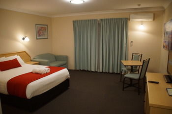 Econo Lodge Tamworth - Tourism Noosa 50
