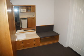 Econo Lodge Tamworth - Tourism Noosa 57