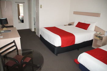 Econo Lodge Tamworth - Tourism Noosa 80