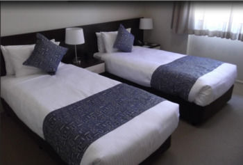 175 (formerly Wesley Lodge) - Tourism Noosa 16