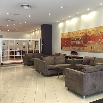 Ramada Encore Dandenong - Tourism Noosa 9