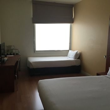 Ramada Encore Dandenong - Tourism Noosa 13