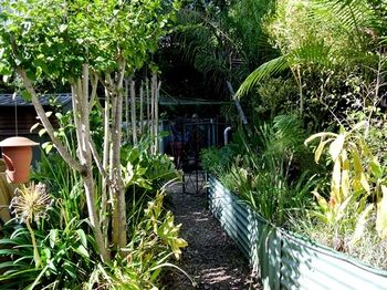 Wombats B&B - Apartments - Tourism Noosa 4
