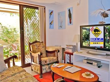 Wombats B&B - Apartments - Tourism Noosa 7