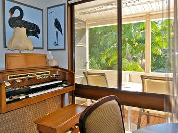 Wombats B&B - Apartments - Tourism Noosa 12