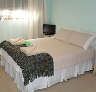 Sanddancers BampB - Tourism Noosa