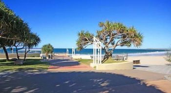 OVR Caloundra - Tourism Noosa 2