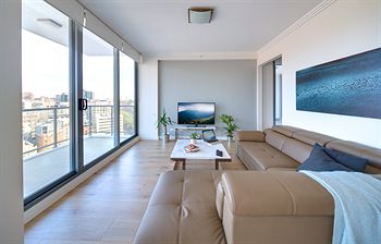 Zara Tower - Luxury Suites And Apartments - Tourism Noosa 18