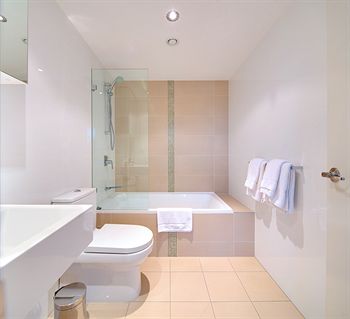 Zara Tower - Luxury Suites And Apartments - Tourism Noosa 19