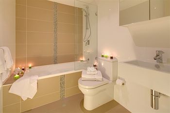 Zara Tower - Luxury Suites And Apartments - Tourism Noosa 29