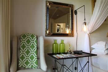 Arabella Guesthouse - Tourism Noosa 13