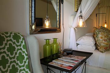 Arabella Guesthouse - Tourism Noosa 15