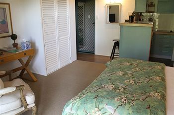 Arabella Guesthouse - Tourism Noosa 26