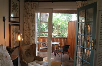 Arabella Guesthouse - Tourism Noosa 37