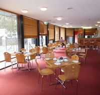 Dingley International Hotel - Tourism Noosa