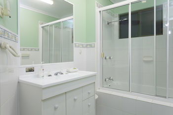 Eagleview Resort - Tourism Noosa 37