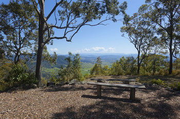 Eagleview Resort - Tourism Noosa 71