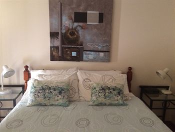 Australian Home Away @ Doncaster Andersons Creek 2 - Tourism Noosa 1