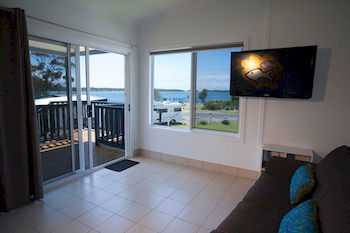 South Coast Retreat - Tourism Noosa 12
